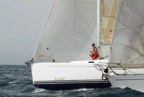 Francesco Raponi in partenza alla regata circeo-ponza-circeo sett. 2008